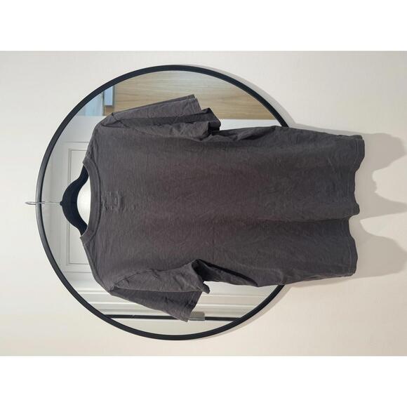 Like New Pact Men's Gray Organic Cotton T-Shirt with Pocket Size Medium - Picture 3 of 4